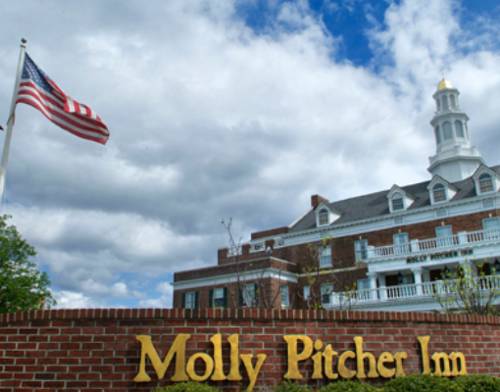 Imagen de la habitación del Hotel Molly Pitcher Inn. Foto 2