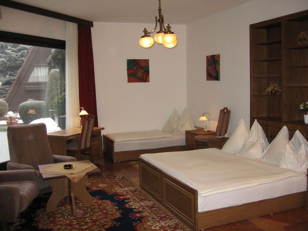 Imagen de la habitación del Hotel Molnár. Foto 16