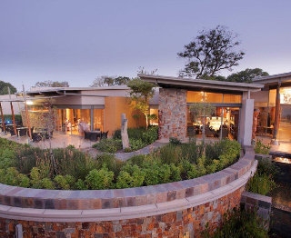 Imagen de los exteriores del Hotel Moloko Executive Apartments y Hotels. Foto 4