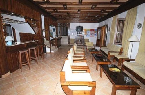 Imagen general del Hotel Molyvos I, Mythimna. Foto 6