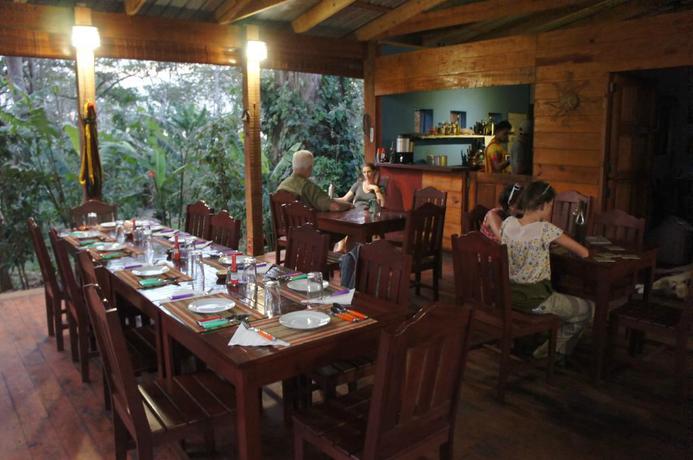 Imagen del bar/restaurante del Hotel Mombacho Lodge. Foto 2