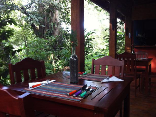 Imagen del bar/restaurante del Hotel Mombacho Lodge. Foto 3