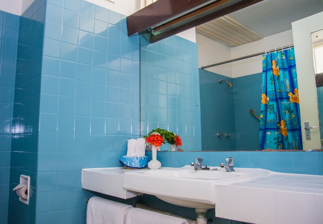 Imagen de la habitación del Hotel Mombasa Beach. Foto 4
