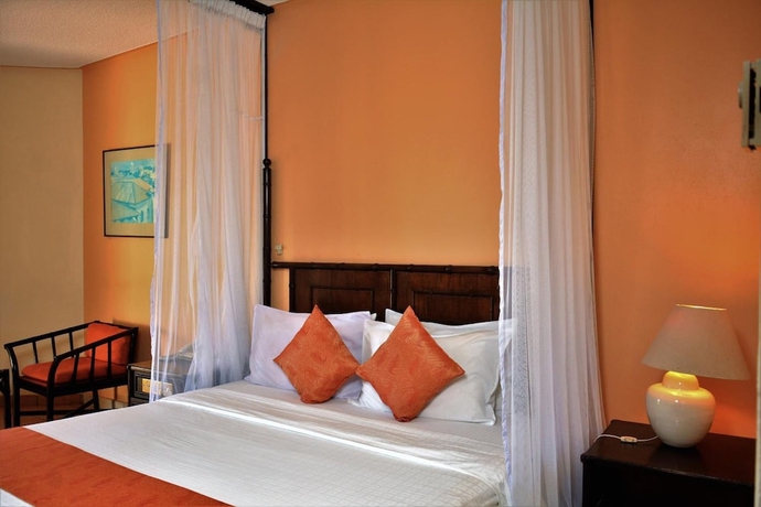 Imagen de la habitación del Hotel Mombasa Continental Resort. Foto 16