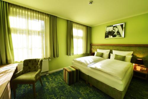 Imagen de la habitación del Hotel Moments Boutique. Foto 9