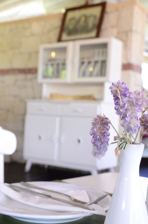 Imagen de los interiores del Hotel Momi. Foto 11