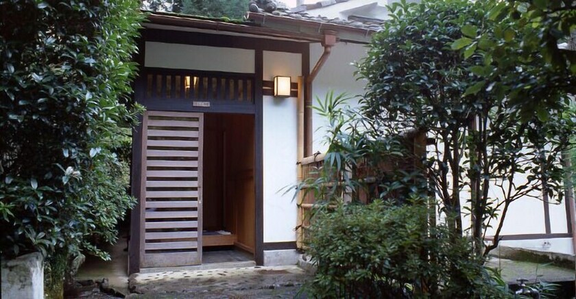 Imagen de la habitación del Hotel Momijiya Bekkan Kawanoiori. Foto 26