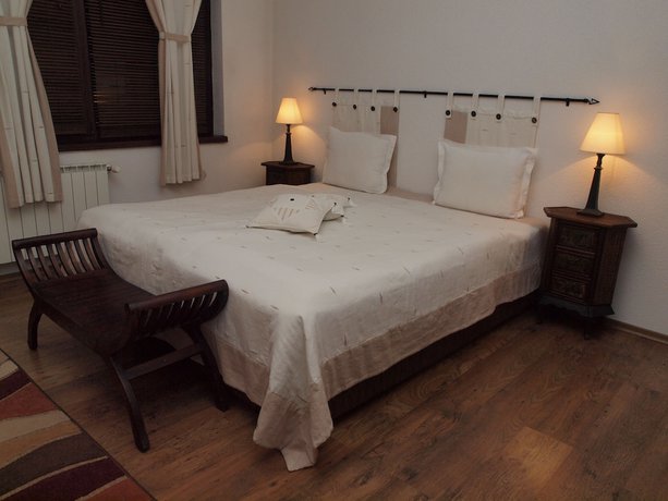 Imagen de la habitación del Hotel Momini Dvori Boutique. Foto 8