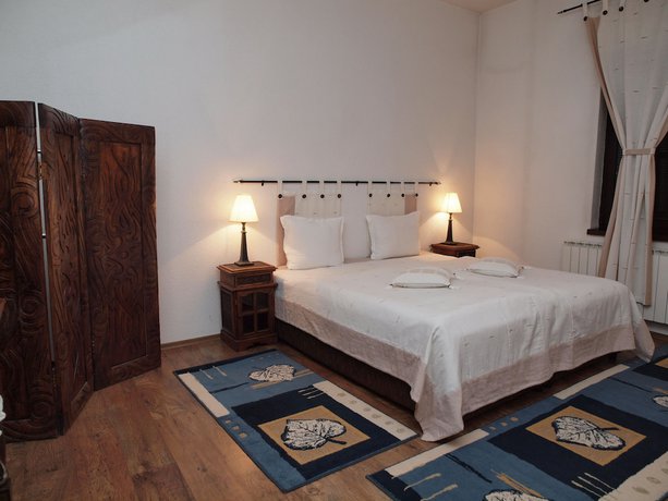 Imagen de la habitación del Hotel Momini Dvori Boutique. Foto 9