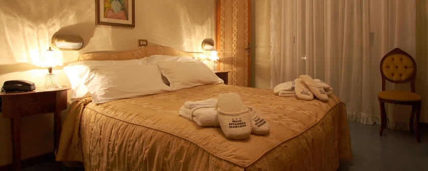 Imagen de la habitación del Hotel Momo Seaview Rimini. Foto 6