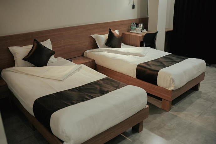 Imagen de la habitación del Hotel Momon. Foto 4