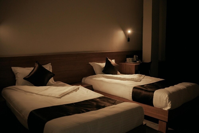 Imagen de la habitación del Hotel Momon. Foto 5