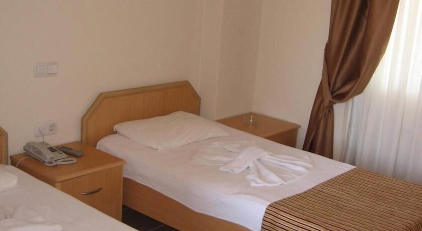 Imagen de la habitación del Hotel Moms. Foto 9