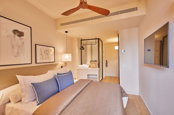 Imagen de la habitación del Hotel Mon Boutique. Foto 15