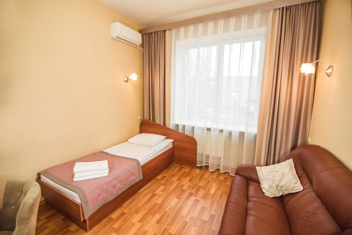 Imagen de la habitación del Hotel Mon. Foto 5