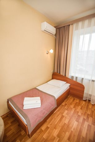 Imagen de la habitación del Hotel Mon. Foto 14