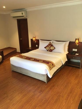 Imagen general del Hotel Mon Regency. Foto 1