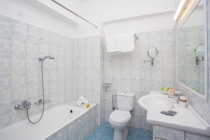 Imagen de la habitación del Hotel Mon Repos, Faliraki. Foto 9