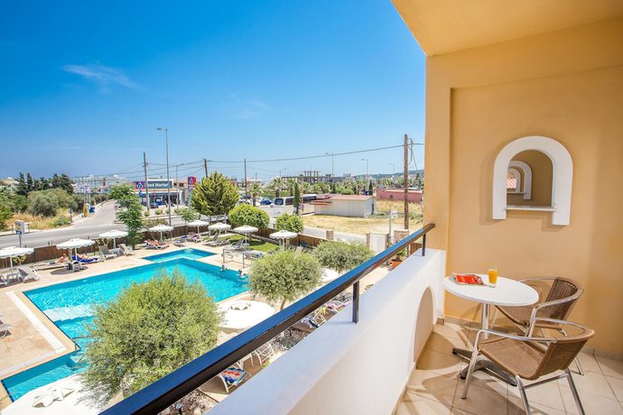 Imagen general del Hotel Mon Repos, Faliraki. Foto 1