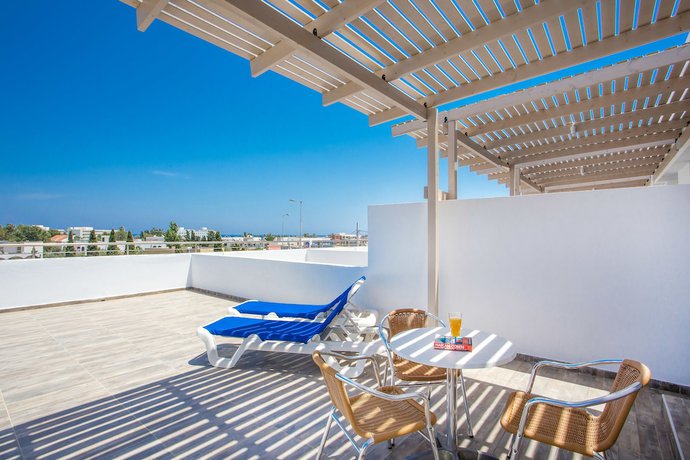 Imagen de la habitación del Hotel Mon Repos, Faliraki. Foto 10
