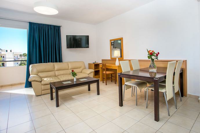 Imagen de la habitación del Hotel Mon Repos, Faliraki. Foto 12