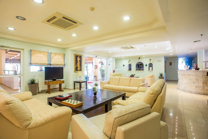 Imagen de los interiores del Hotel Mon Repos, Faliraki. Foto 20