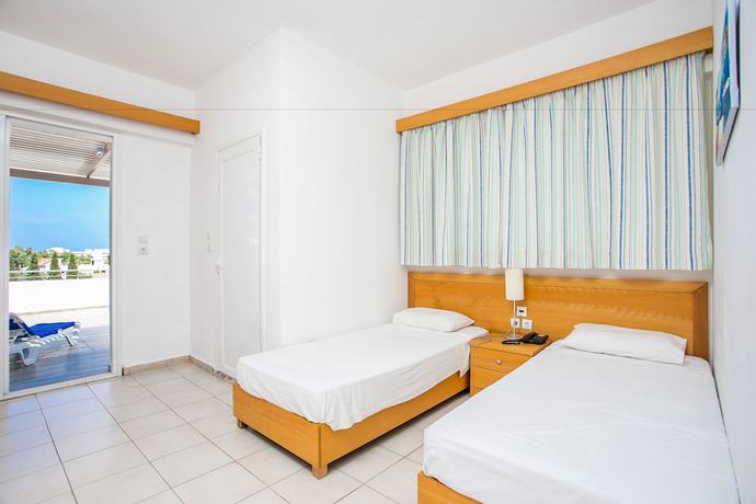 Imagen de la habitación del Hotel Mon Repos, Faliraki. Foto 13