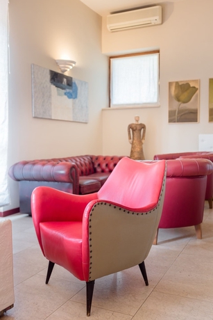 Imagen de los interiores del Hotel Mon Repos, Sirmione. Foto 17