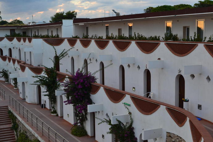 Imagen general del Hotel Mon Reve, Talsano. Foto 5