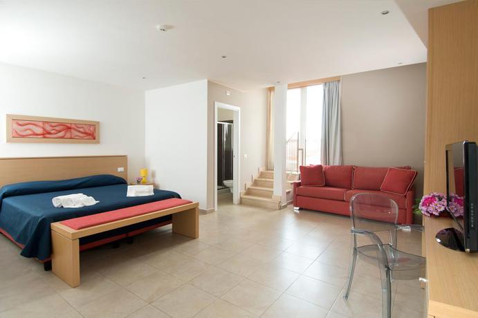 Imagen general del Hotel Mon Reve, Talsano. Foto 10