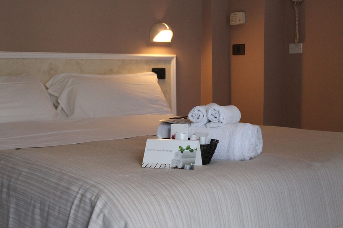 Imagen de la habitación del Hotel Mon Reve, Torre pedrera. Foto 9