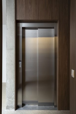Imagen de los interiores del Hotel Mon Suites Dau. Foto 18