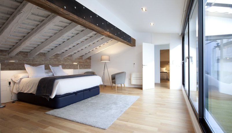 Imagen de la habitación del Hotel Mon Suites San Martín. Foto 2