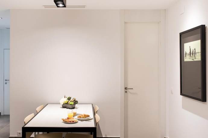 Imagen de la habitación del Hotel Mon Suites San Martín. Foto 5