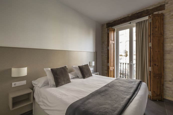 Imagen de la habitación del Hotel Mon Suites San Martín. Foto 19