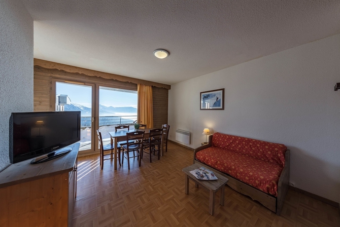 Imagen de la habitación del Hotel Mona Lisa L'ecrin Des Neiges. Foto 14