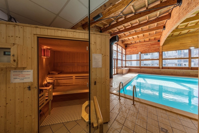 Imagen general del Hotel Mona Lisa L'ecrin Des Neiges. Foto 2