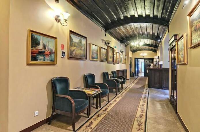 Imagen de los interiores del Hotel Mona Lisa Wellness and Spa. Foto 32