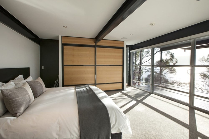 Imagen de la habitación del Hotel Mona Pavilions. Foto 2