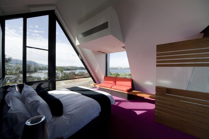 Imagen de la habitación del Hotel Mona Pavilions. Foto 16