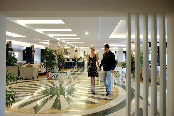 Imagen de los interiores del Hotel Monachus Hotel And Spa - All Inclusive. Foto 16