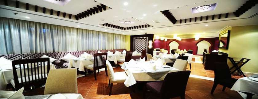 Imagen del bar/restaurante del Hotel Monaco, Deira. Foto 4