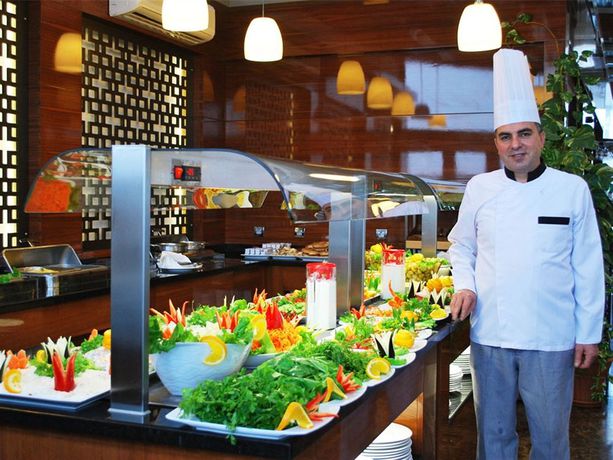 Imagen del bar/restaurante del Hotel Monaco, Estambul. Foto 3