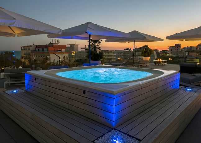 Imagen de la piscina del Hotel Monaco, Lignano Sabbiadoro. Foto 20