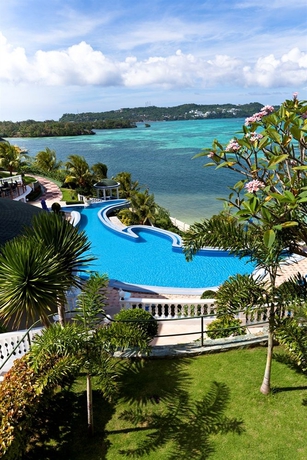 Imagen de la piscina del Hotel Monaco Suites De Boracay. Foto 14