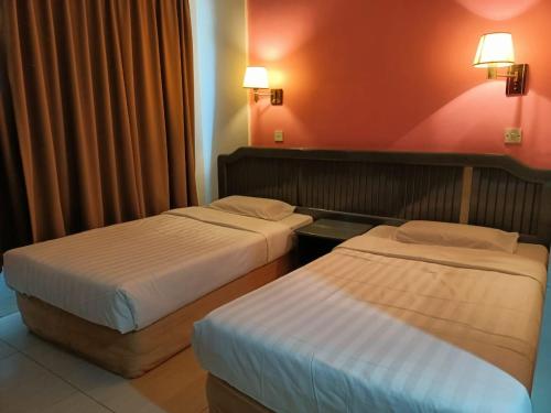Imagen de la habitación del Hotel Monaco, Tawau. Foto 6