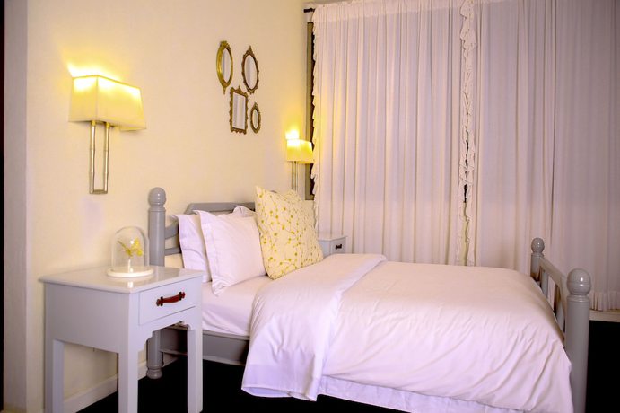 Imagen de la habitación del Hotel Monaguillo de Getsemani. Foto 12