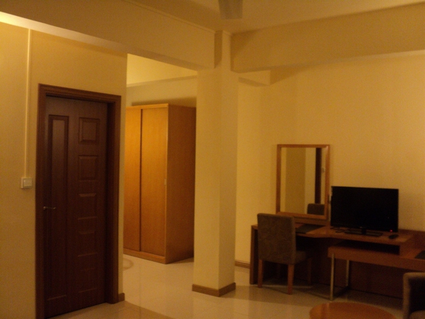 Imagen de los interiores del Hotel Monalysa St Honor&eacute; Apartment and Studio. Foto 5