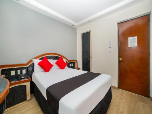Imagen de la habitación del Hotel Monarca, Mexico City. Foto 18