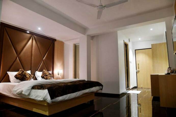 Imagen de la habitación del Hotel Monarch Center Point near Dahanu Beach, Bordi. Foto 13